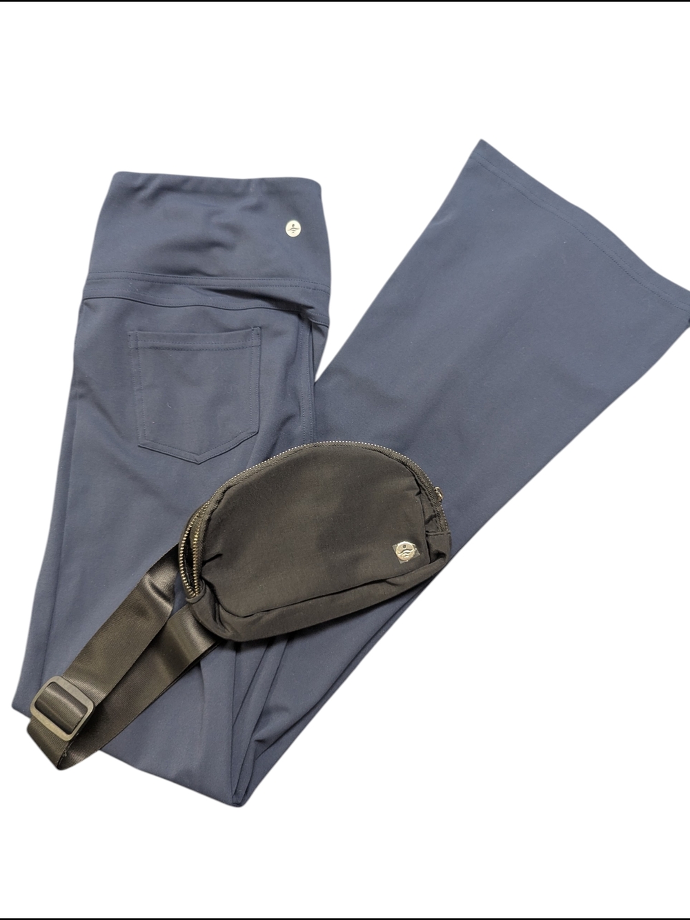 Halara Flare Leggings And Belt Bag| High Waisted Yoga Pants | Bootcut- M-L